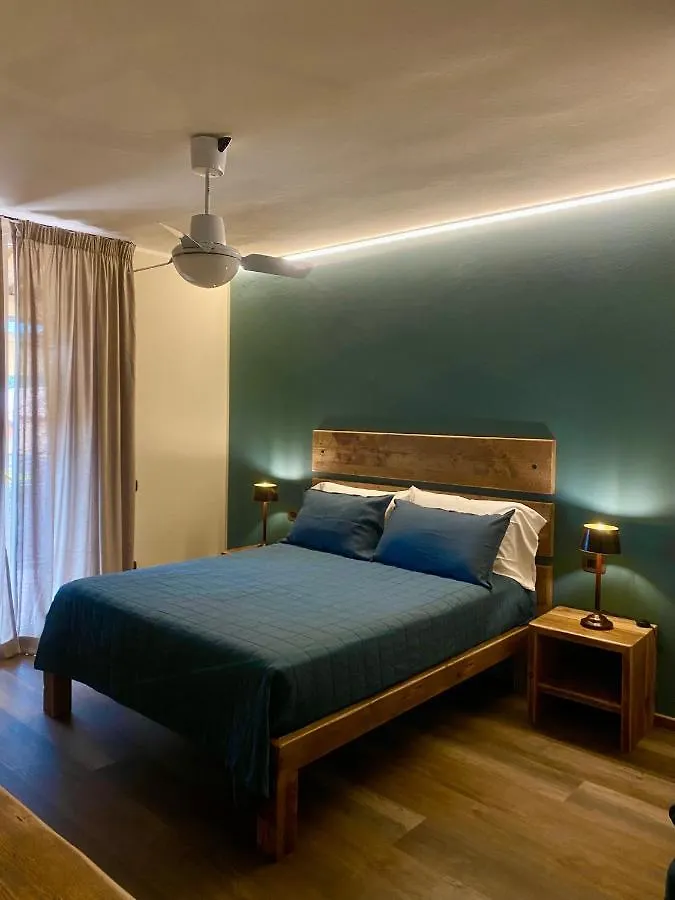 Agriturismo Montefabbrello Magazzini  Magazzini (Tuscany)