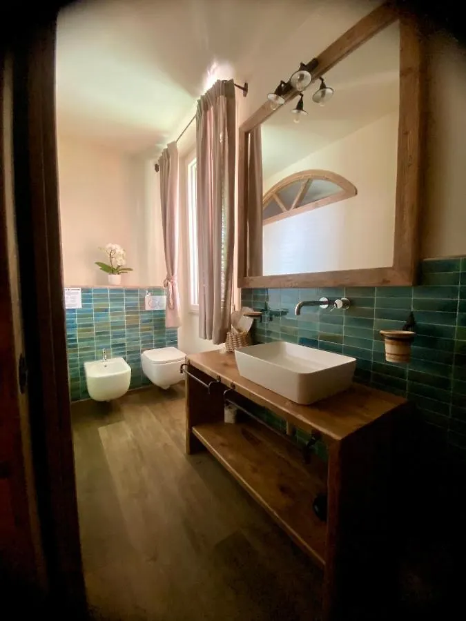 Agriturismo Montefabbrello Magazzini  Magazzini (Tuscany)