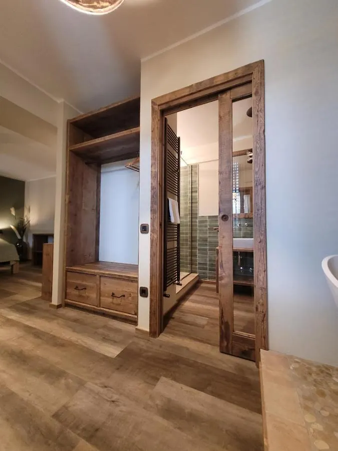Agriturismo Montefabbrello Magazzini  Magazzini (Tuscany)