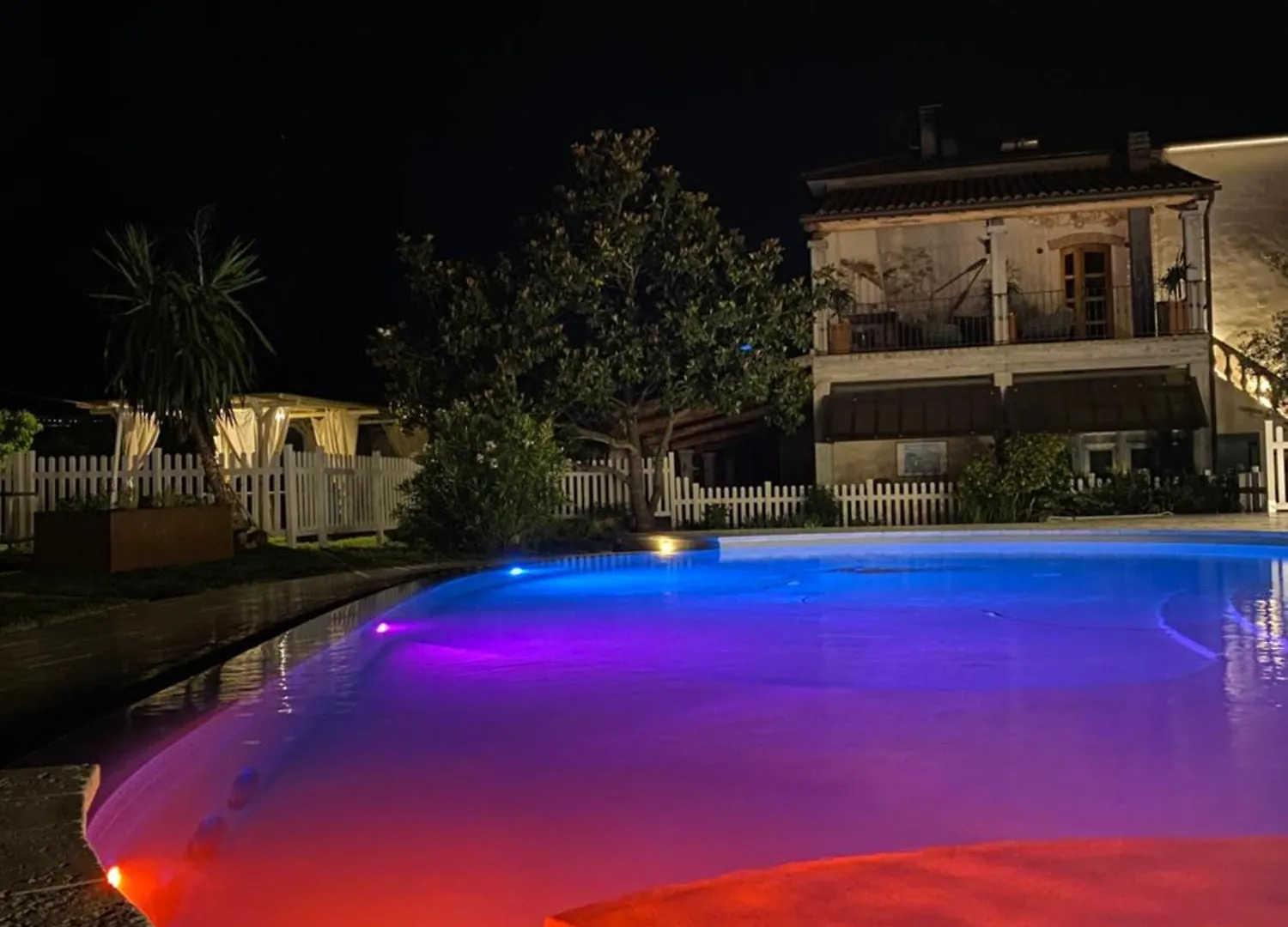 Agriturismo Montefabbrello Magazzini  Bauernhof