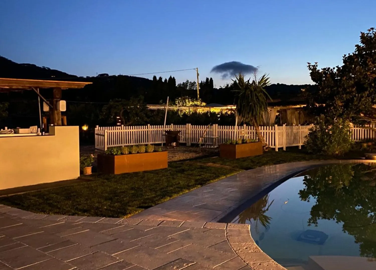 Agriturismo Montefabbrello Magazzini  Bauernhof Magazzini (Tuscany)